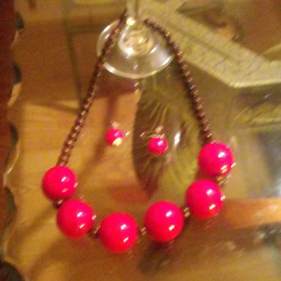 Jewelry - Picture 3 of 3